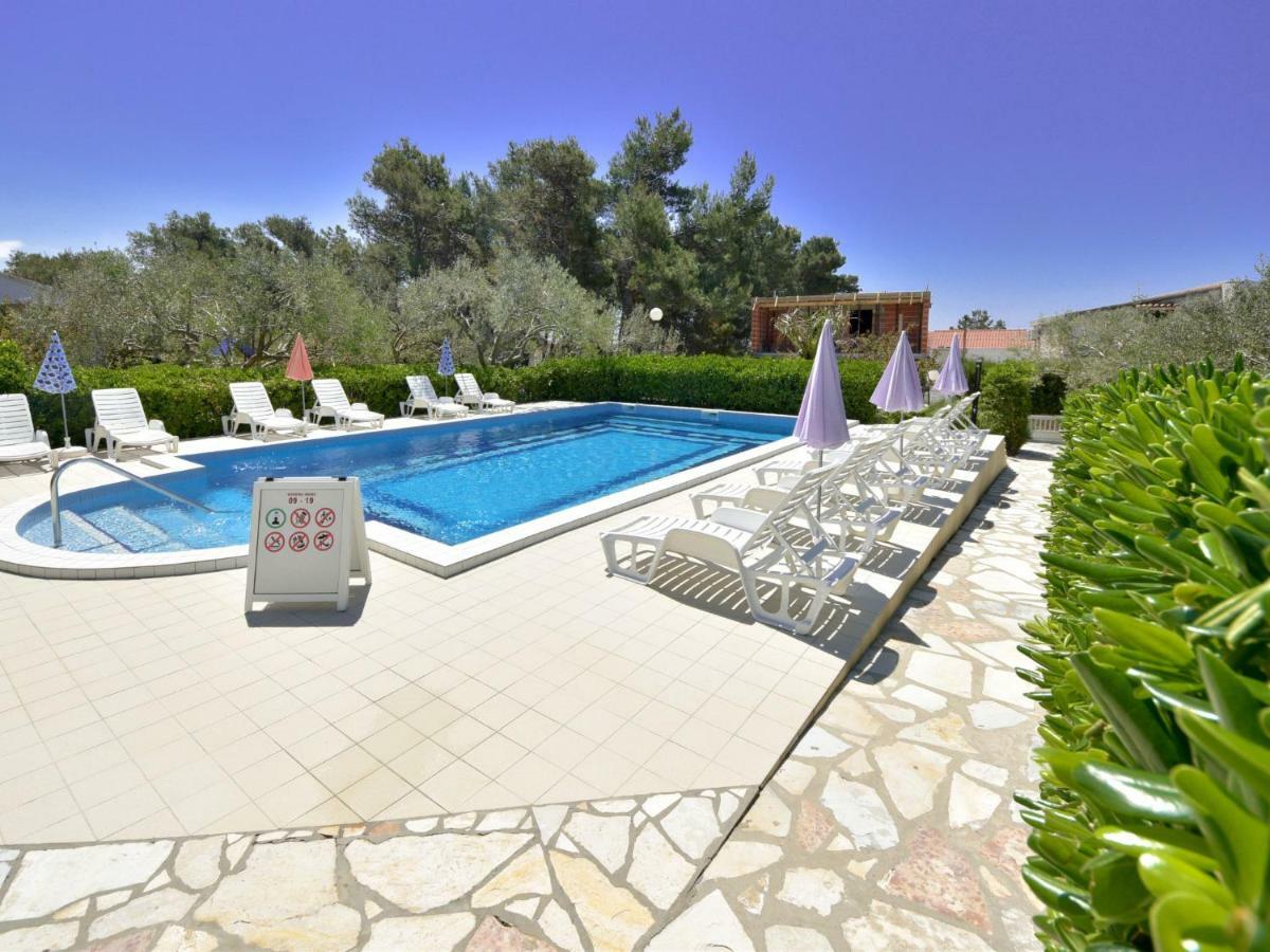 Holiday Home Ana-2 By Interhome Vir Exterior photo